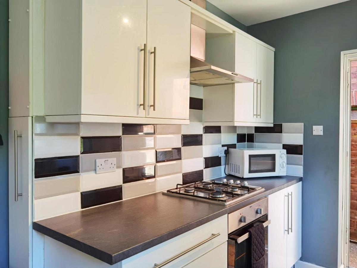 Perry Road, Beautiful Large House Available For Guests And Contractors Parking Wifi Villa Нотингам Екстериор снимка
