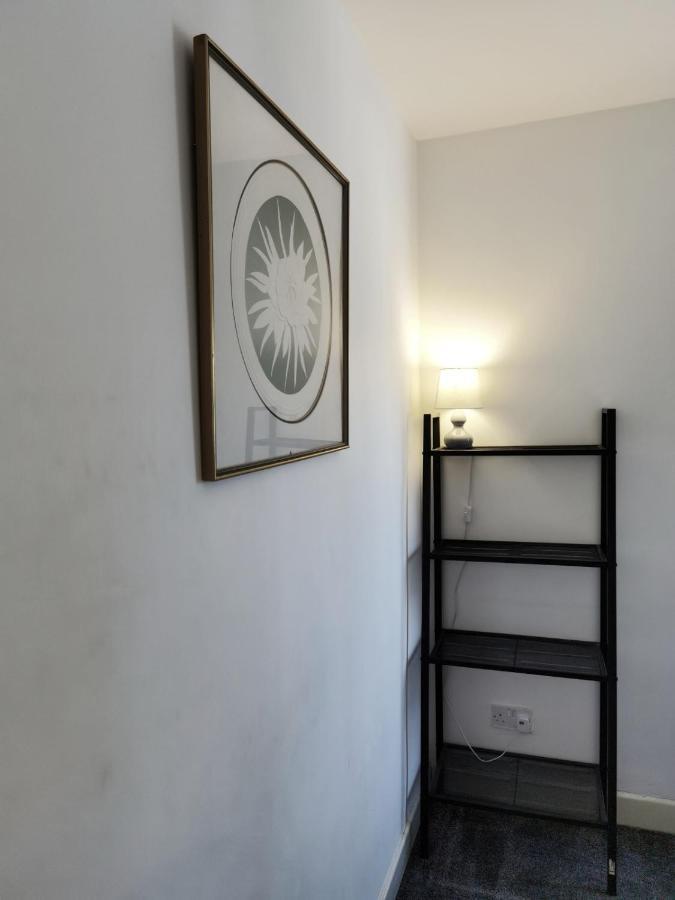 Perry Road, Beautiful Large House Available For Guests And Contractors Parking Wifi Villa Нотингам Екстериор снимка