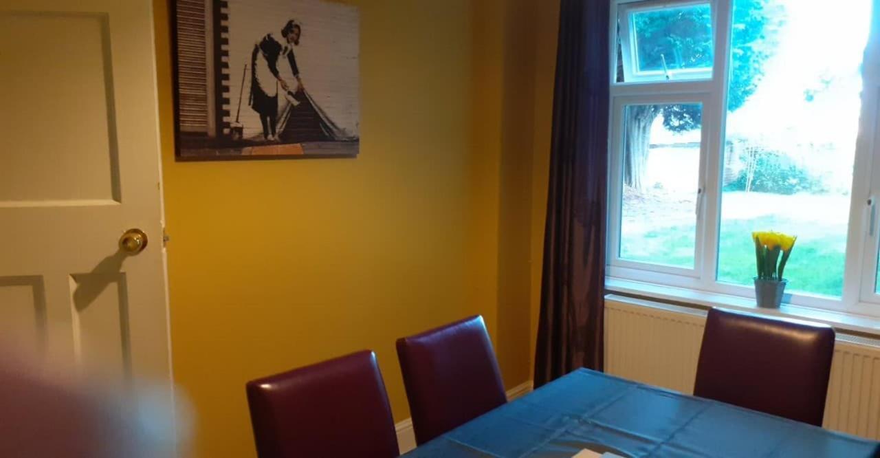 Perry Road, Beautiful Large House Available For Guests And Contractors Parking Wifi Villa Нотингам Екстериор снимка