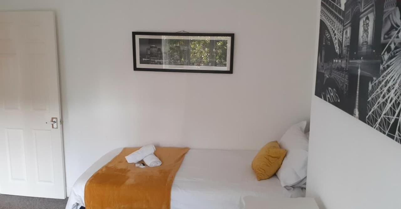 Perry Road, Beautiful Large House Available For Guests And Contractors Parking Wifi Villa Нотингам Екстериор снимка
