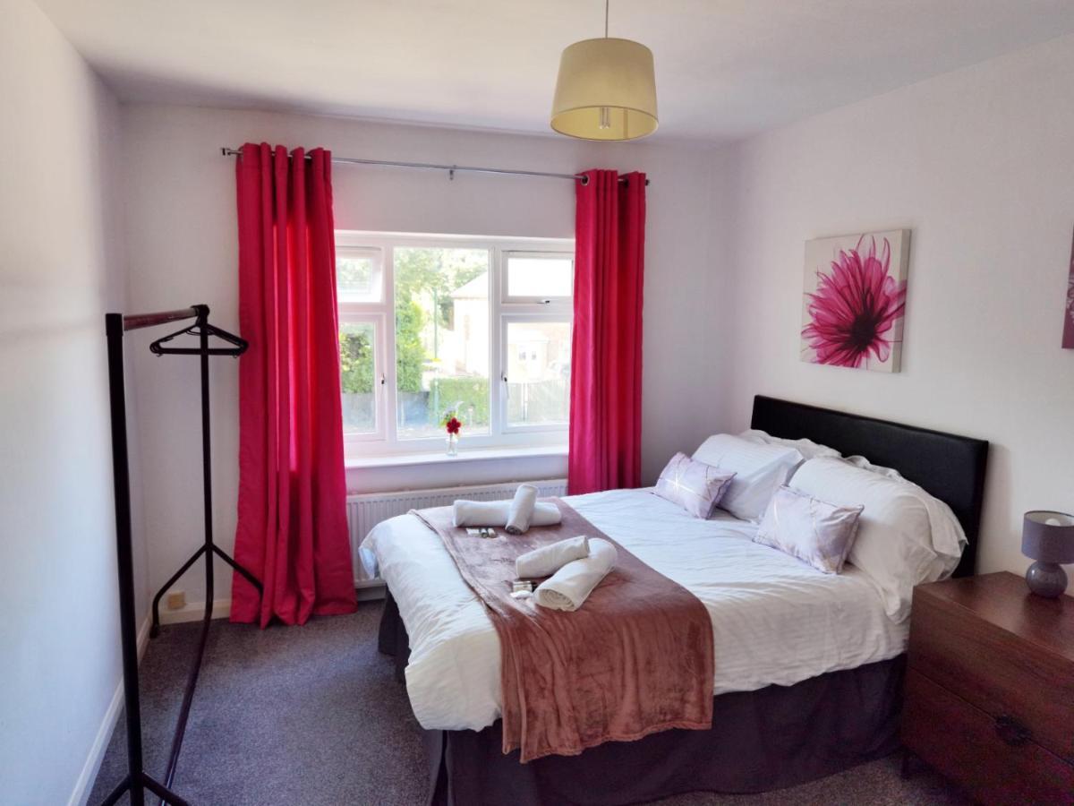 Perry Road, Beautiful Large House Available For Guests And Contractors Parking Wifi Villa Нотингам Екстериор снимка