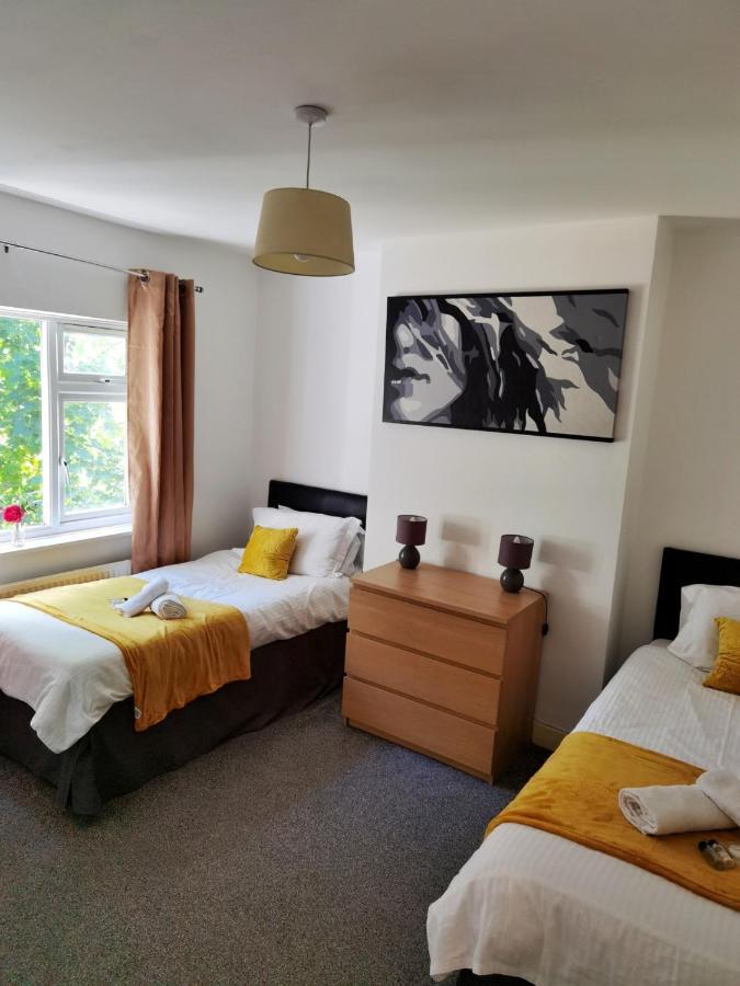 Perry Road, Beautiful Large House Available For Guests And Contractors Parking Wifi Villa Нотингам Екстериор снимка